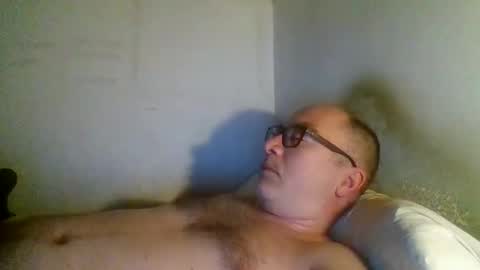 Snapshot of flashdreaming chatting on 06/01/26, 10:33 Carlo online show from 06/01/26, 10:33