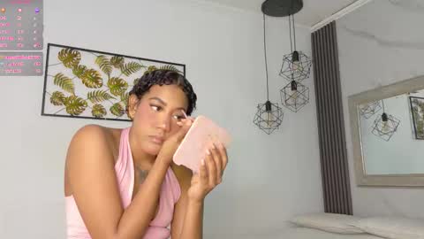 Flavia online show from 12/15/25, 07:07