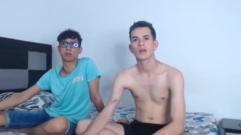 Snapshot of fleeting_love chatting on 01/07/26, 06:21 Steven and Daniel online show from 01/07/26, 06:21