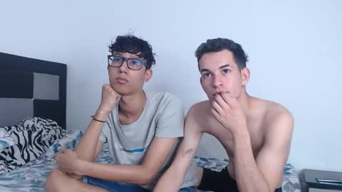 Snapshot of fleeting_love chatting on 01/08/26, 06:21 Steven and Daniel online show from 01/08/26, 06:21