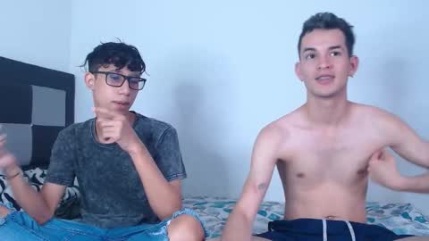 Snapshot of fleeting_love chatting on 01/10/26, 06:20 Steven and Daniel online show from 01/10/26, 06:20