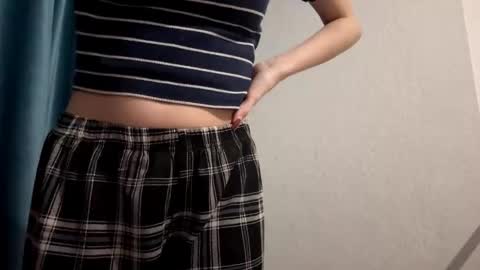 Snapshot of fleshpoetry chatting on 02/26/26, 01:15 Emma online show from 02/26/26, 01:15