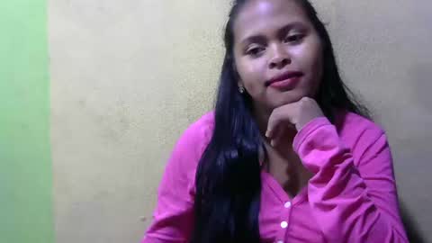 Snapshot of fleurtess_xx chatting on 05/06/26, 05:03 Claire online show from 05/06/26, 05:03