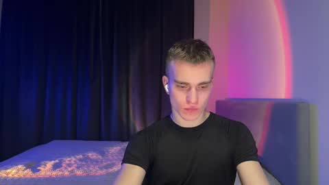 flikyy online show from 12/14/25, 10:03