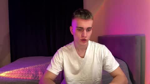 Snapshot of flikyy chatting on 01/18/26, 07:28 flikyy online show from 01/18/26, 07:28