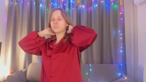 Doloras online show from 02/26/26, 08:30