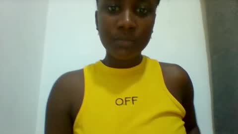 flirty_arrya online show from 04/03/26, 12:47