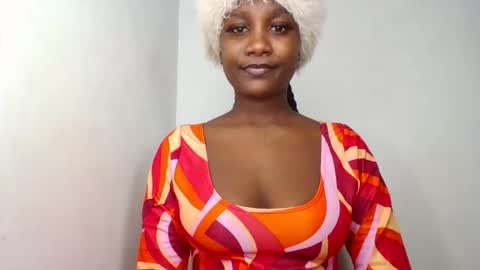 flirty_arrya online show from 05/10/26, 06:57