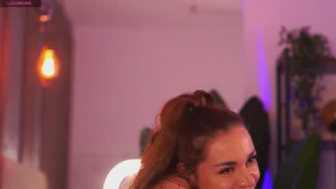 Ana online show from 12/31/24, 10:26