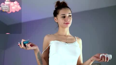 Ana online show from 10/04/25, 02:53