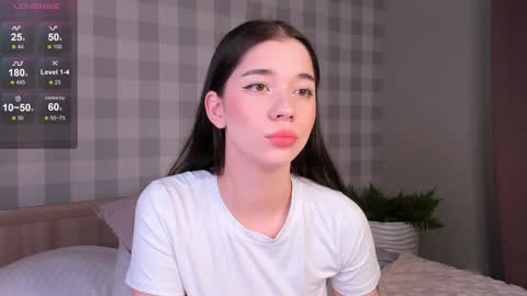 Emely  online show from 01/25/25, 01:21