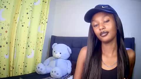 sheery online show from 09/29/25, 03:11