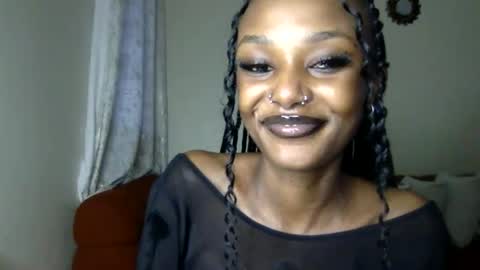 Snapshot of flirtyy_sheery chatting on 05/30/26, 03:47 sheery online show from 05/30/26, 03:47