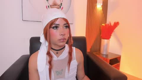 Snapshot of flor_pink chatting on 04/23/26, 04:03 Flor online show from 04/23/26, 04:03