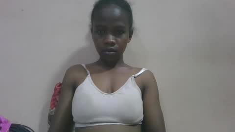 Snapshot of flora48230522373 chatting on 04/21/26, 02:51 flora48230522373 online show from 04/21/26, 02:51