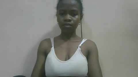 Snapshot of flora48230522373 chatting on 05/02/26, 05:07 flora48230522373 online show from 05/02/26, 05:07