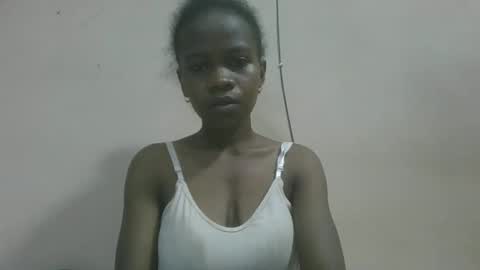 Snapshot of flora48230522373 chatting on 05/03/26, 07:03 flora48230522373 online show from 05/03/26, 07:03