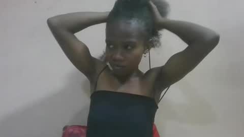 Snapshot of flora48230522373 chatting on 05/04/26, 07:15 flora48230522373 online show from 05/04/26, 07:15