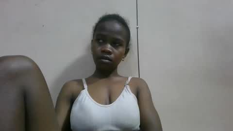 Snapshot of flora48230522373 chatting on 05/09/26, 03:17 flora48230522373 online show from 05/09/26, 03:17