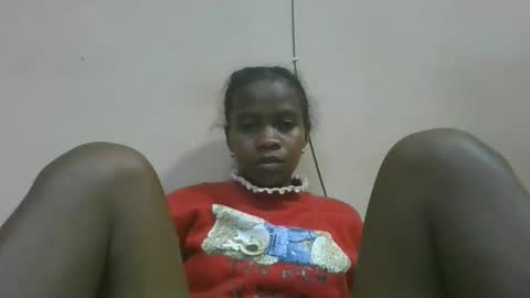 Snapshot of flora48230522373 chatting on 05/11/26, 04:26 flora48230522373 online show from 05/11/26, 04:26