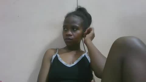 Snapshot of flora48230522373 chatting on 05/13/26, 08:06 flora48230522373 online show from 05/13/26, 08:06