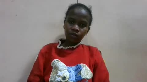 Snapshot of flora48230522373 chatting on 05/17/26, 02:20 flora48230522373 online show from 05/17/26, 02:20