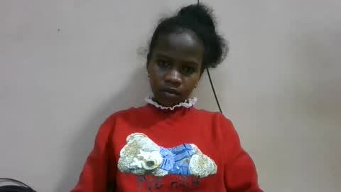 Snapshot of flora48230522373 chatting on 05/20/26, 04:24 flora48230522373 online show from 05/20/26, 04:24