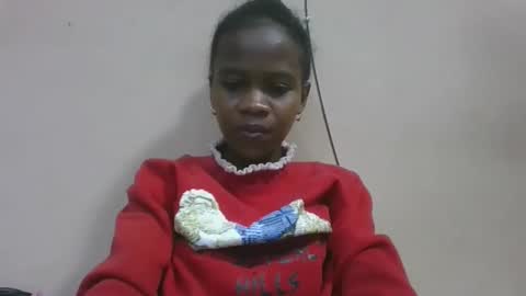 Snapshot of flora48230522373 chatting on 05/21/26, 06:15 flora48230522373 online show from 05/21/26, 06:15