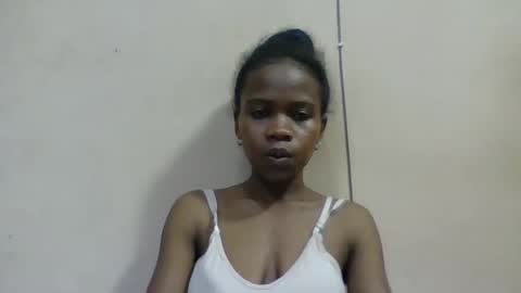 Snapshot of flora48230522373 chatting on 05/24/26, 08:36 flora48230522373 online show from 05/24/26, 08:36