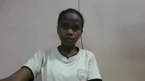 Snapshot of flora48230522373 chatting on 05/27/26, 02:41 flora48230522373 online show from 05/27/26, 02:41