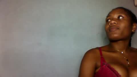 florencia011 online show from 03/10/25, 06:45