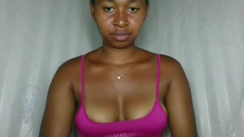 florencia011 online show from 11/29/25, 02:20