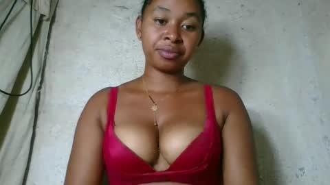 florencia011 online show from 04/03/26, 06:28