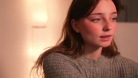 Snapshot of floret_joy chatting on 01/19/25, 06:00 ALICE online show from 01/19/25, 06:00