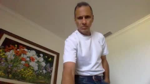 Snapshot of florida8921 chatting on 06/19/26, 08:34 Hero of the Misfits online show from 06/19/26, 08:34