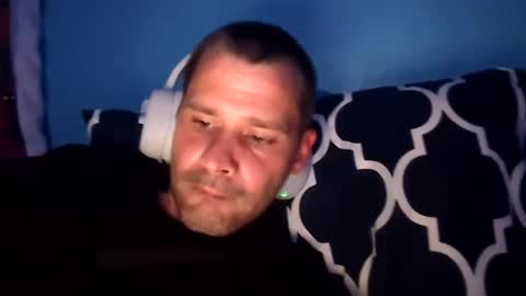 floridaman320 online show from 12/04/25, 01:04