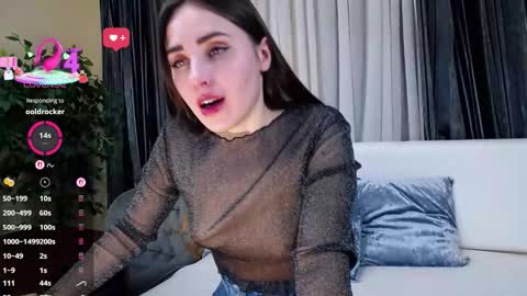 Flouvet online show from 11/15/25, 10:04