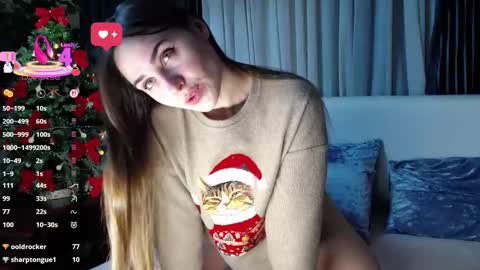 Flouvet online show from 12/17/25, 08:42