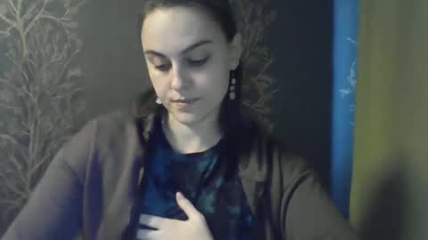 Ambika 3 online show from 04/13/26, 12:43