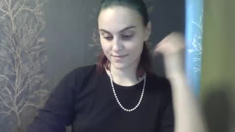 Snapshot of flower_bluee chatting on 04/24/26, 11:23 Ambika 3 online show from 04/24/26, 11:23