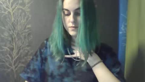 Snapshot of flower_bluee chatting on 05/11/26, 01:06 Ambika 3 online show from 05/11/26, 01:06