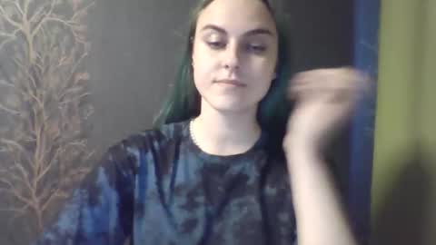 Snapshot of flower_bluee chatting on 05/15/26, 04:14 Ambika 3 online show from 05/15/26, 04:14