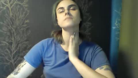 Snapshot of flower_bluee chatting on 05/30/26, 12:57 Ambika 3 online show from 05/30/26, 12:57