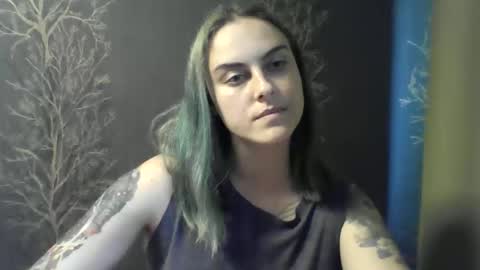 Snapshot of flower_bluee chatting on 06/09/26, 01:56 Ambika 3 online show from 06/09/26, 01:56