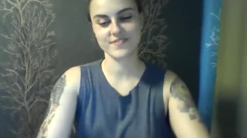 Snapshot of flower_bluee chatting on 06/10/26, 01:54 Ambika 3 online show from 06/10/26, 01:54