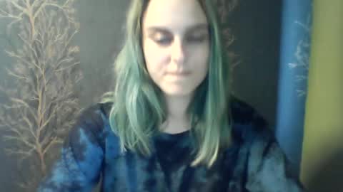 Snapshot of flower_bluee chatting on 06/13/26, 02:04 Ambika 3 online show from 06/13/26, 02:04