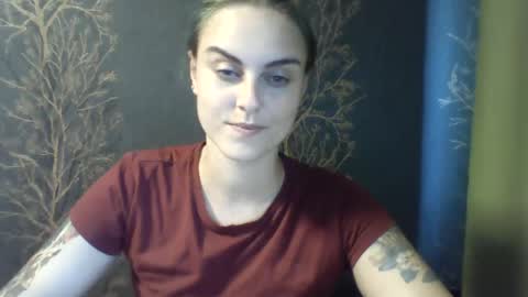 Snapshot of flower_bluee chatting on 07/03/26, 01:39 Ambika 3 online show from 07/03/26, 01:39