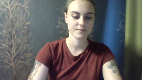 Snapshot of flower_bluee chatting on 07/07/26, 01:04 Ambika 3 online show from 07/07/26, 01:04