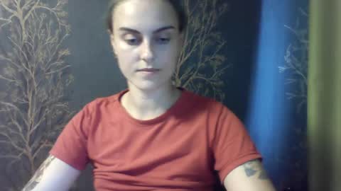 Snapshot of flower_bluee chatting on 07/12/26, 02:52 Ambika 3 online show from 07/12/26, 02:52