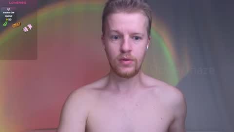 Snapshot of flower_haze chatting on 02/26/25, 03:08 Alexander online show from 02/26/25, 03:08